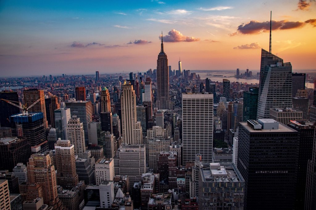 Sunset, manhattan, city — Mastering Your Trades with Raydium's Advanced Features