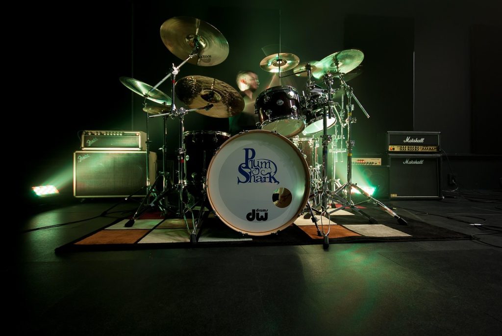 Drum, drums, live — News & Social Media Wall